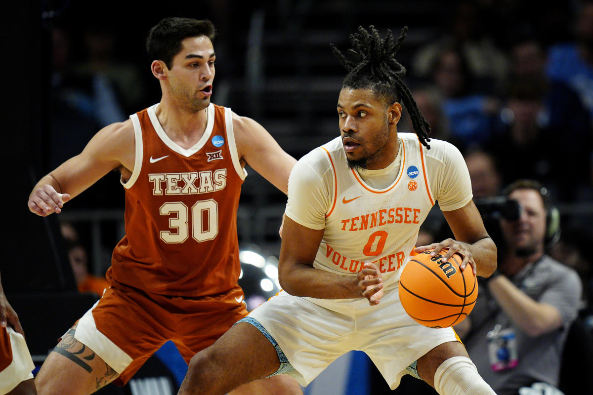 2-seed Tennessee barely hangs on to escape Texas upset bid