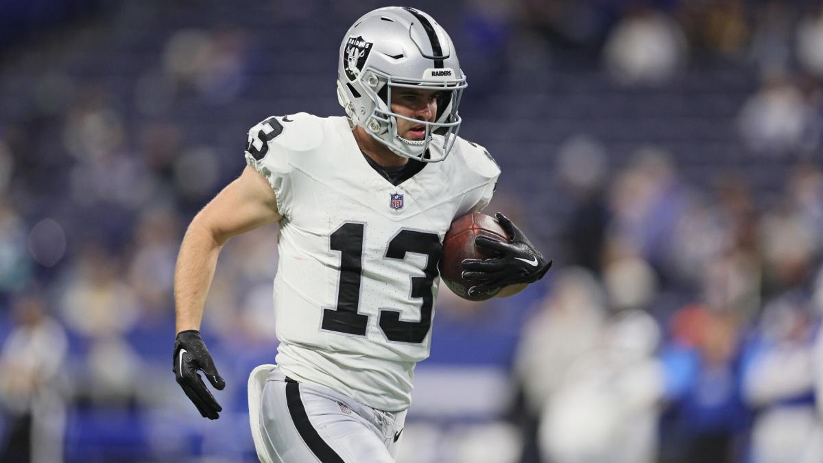 Raiders will cut Hunter Renfrow, Jimmy Garoppolo today