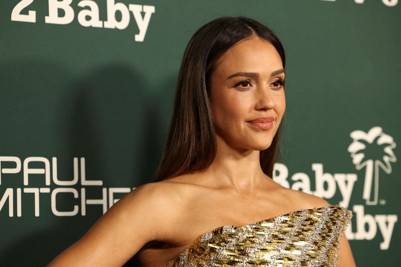 'Fantastic Four' actress Jessica Alba to step down as creative
