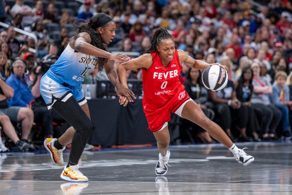 Clark 1 Reese 0 Fever Best Sky In Rivals First Wnba Meeting 