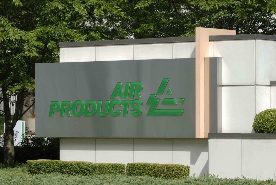 Air Products Stock Slides After COO Quits, Company Forms New Management Board