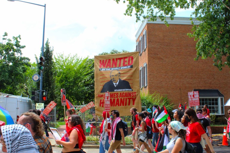 As US Congress cheered for Netanyahu, protesters gathered to denounce him