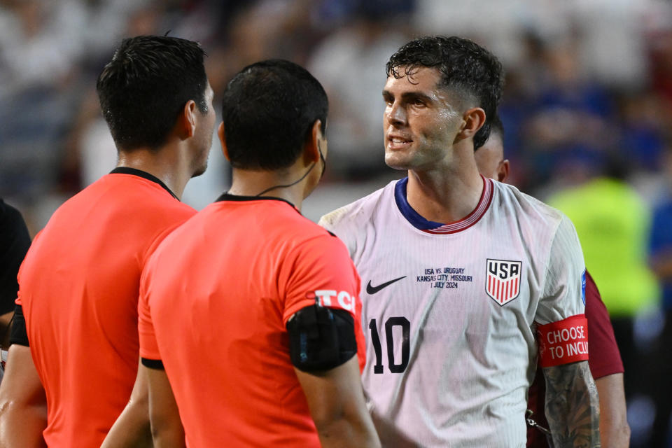 Copa América: Christian Pulisic, USMNT blast referee after loss to Uruguay, curious ‘offside goal’