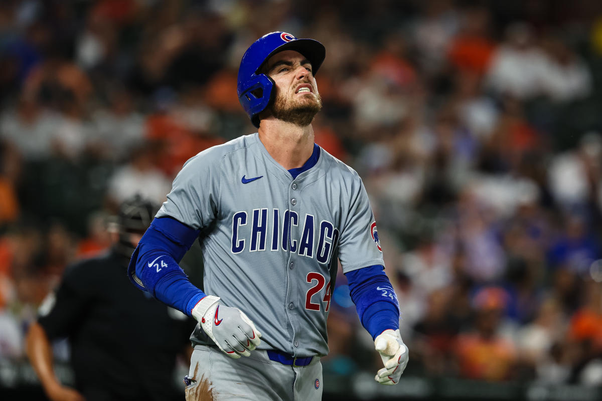 Cubs place Cody Bellinger on injured list with fractured middle finger