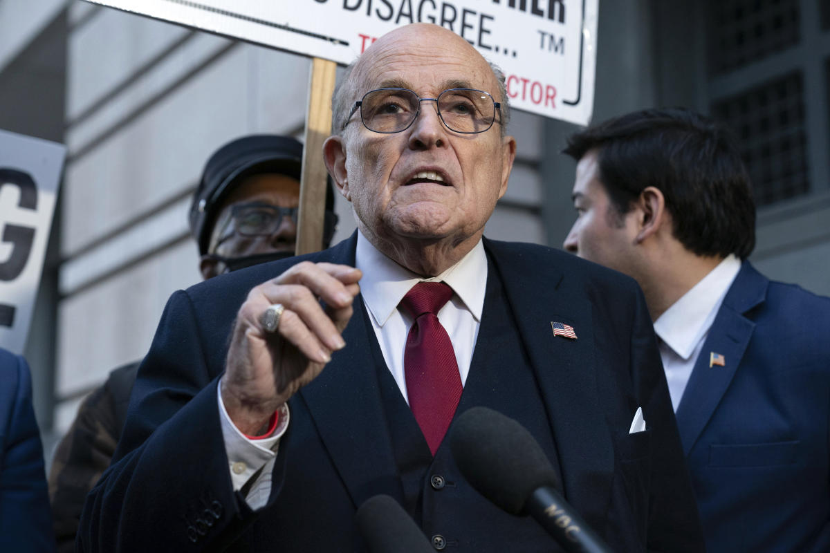 Georgia election workers who won 8M judgment against Giuliani want his bankruptcy case thrown out