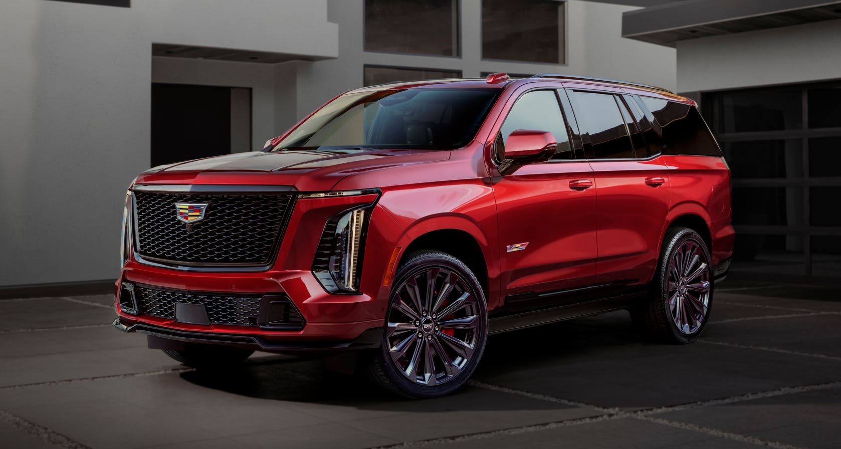 GM to increase production of high-performance Cadillac Escalade V8 SUV