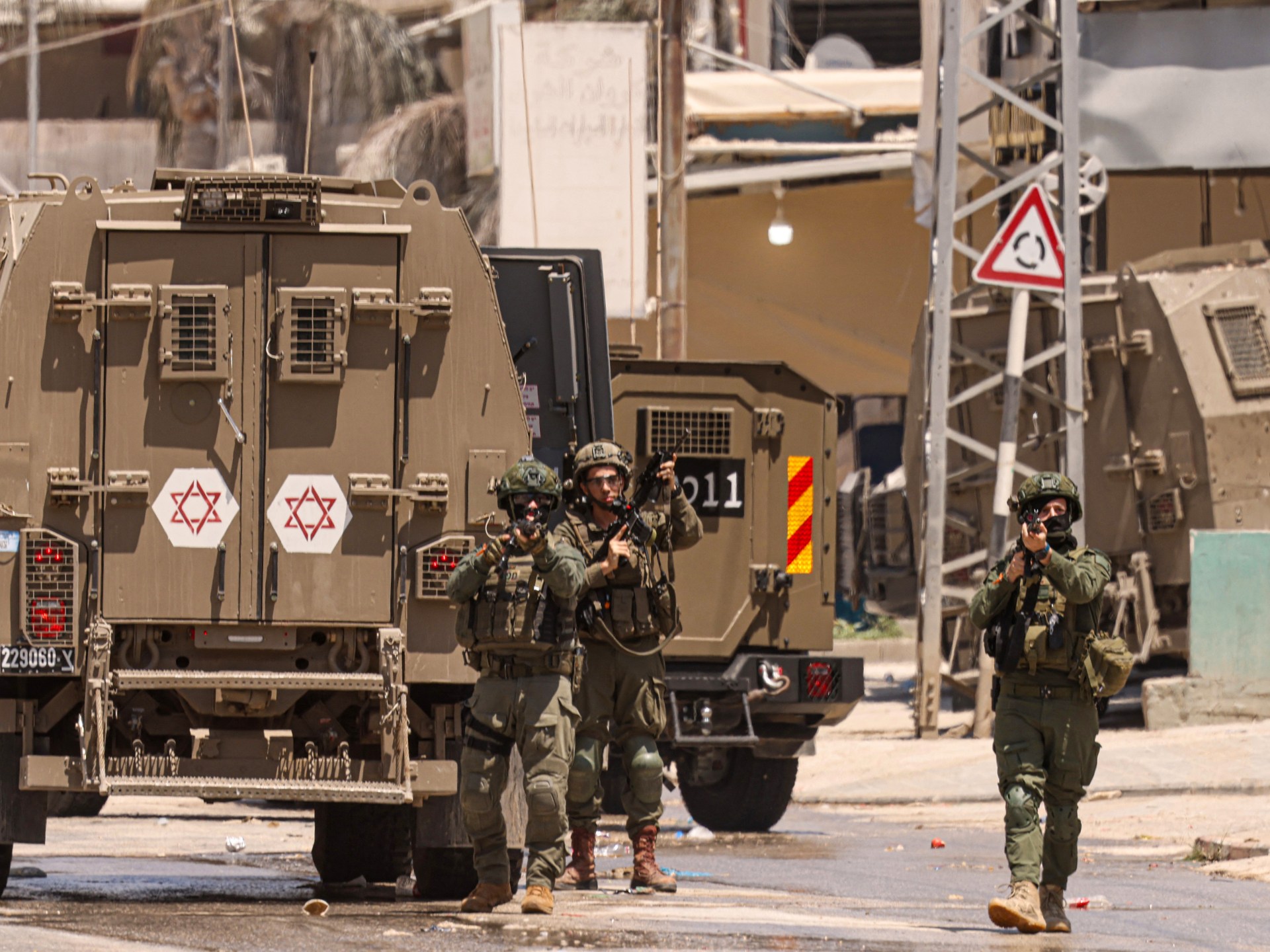 How deep is the divide between Israel’s military and its government?