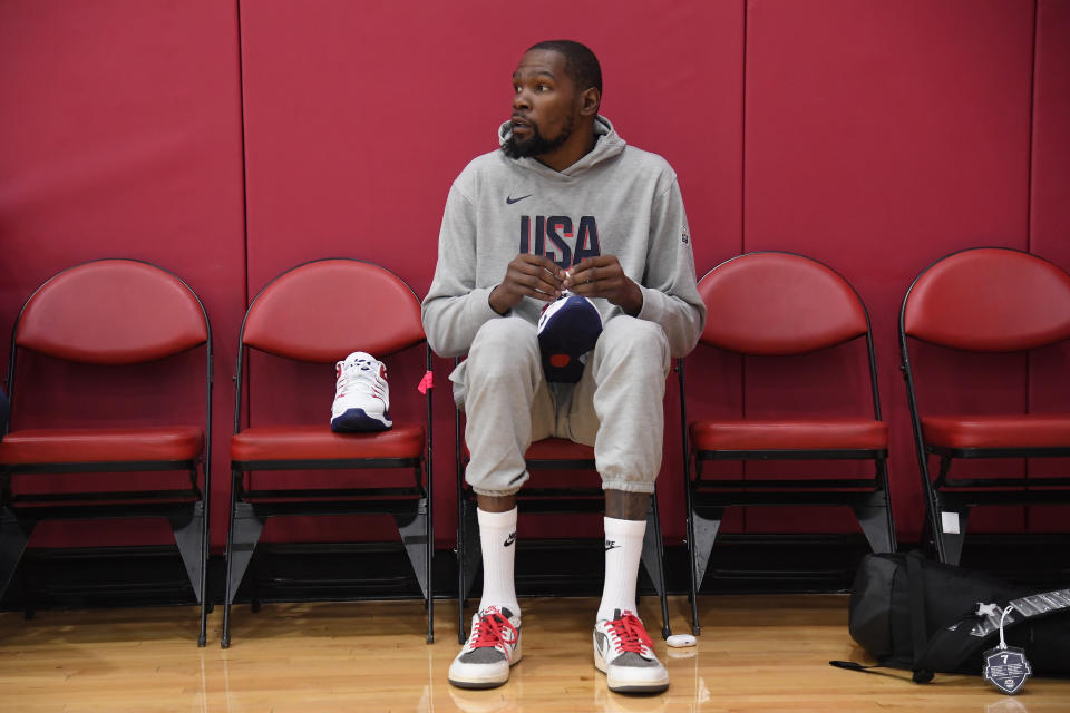 Kevin Durant sees and hears his name in trade rumors and he hates it