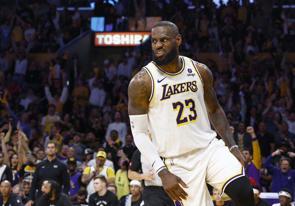 LeBron James reportedly plans to sign 2-year, 4M deal with Los Angeles Lakers