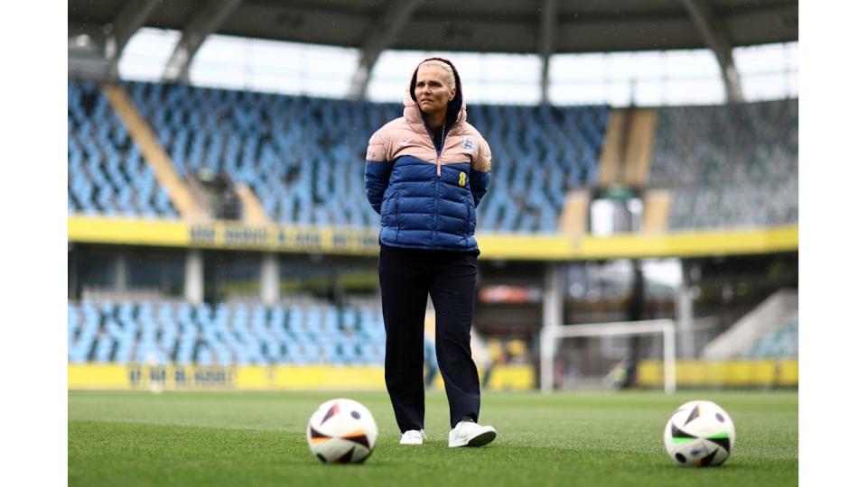 Lionesses boss Sarina Wiegman hits back at ‘really inappropriate’ suggestion of replacing Gareth Southgate as England manager