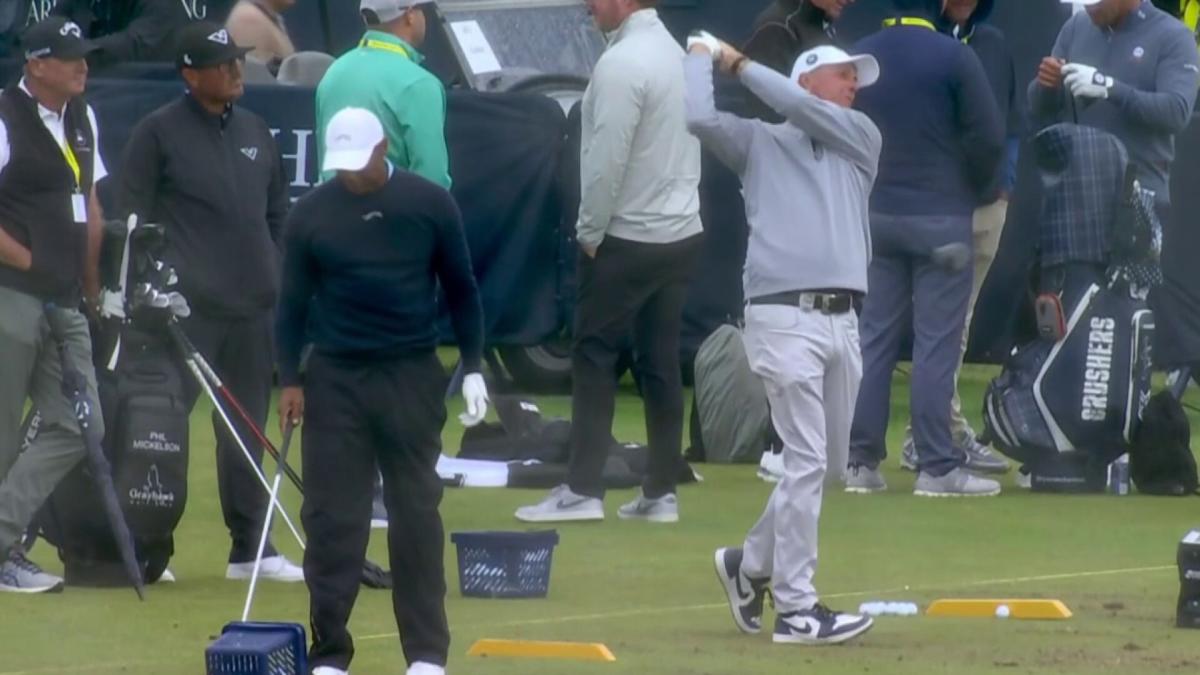 ‘Live From’ crew analyzes career trajectories of Tiger and Phil and they practice side by side