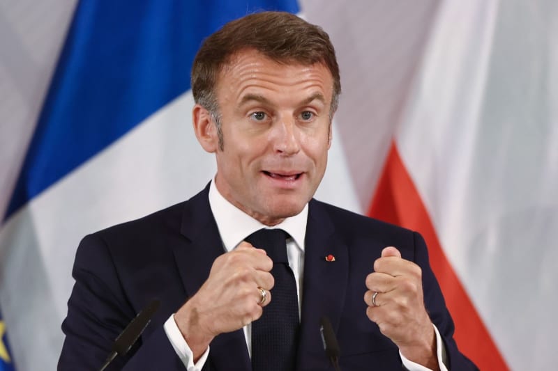 Macron to keep government for Olympics as left agrees on PM candidate