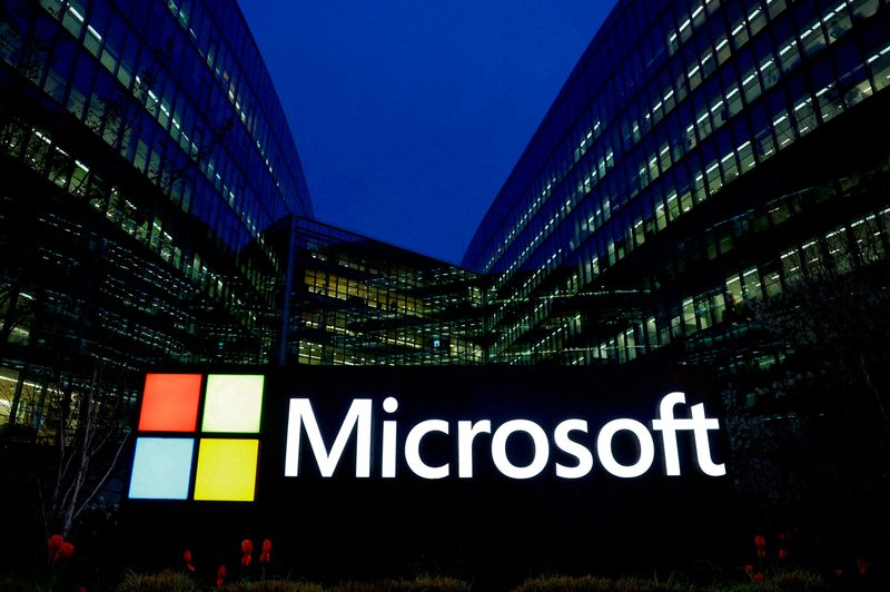 Microsoft in  million deal to settle cloud complaint, ward off regulators