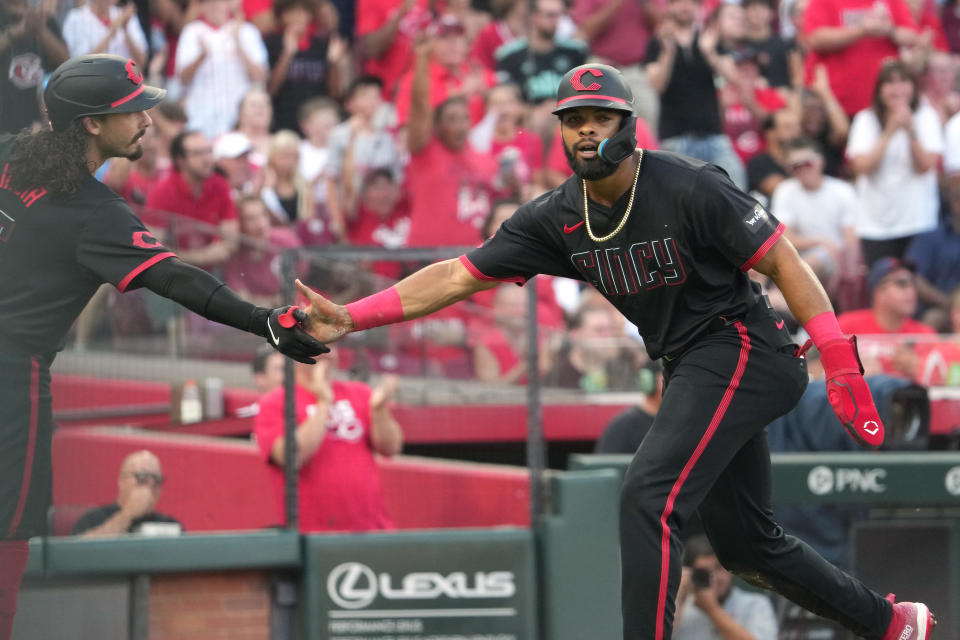 Reds rookie Rece Hinds continues scorching start with 2 more homers