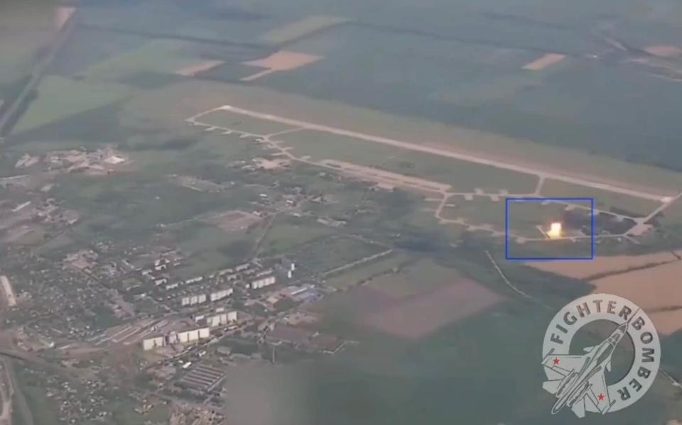 Russian air strike ‘destroys five Ukrainian fighter jets’ at airbase