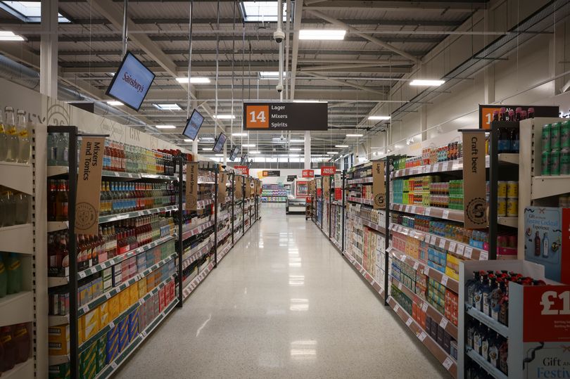 Sainsbury’s issue urgent ‘do not eat warning’ after salmonella found in sauce