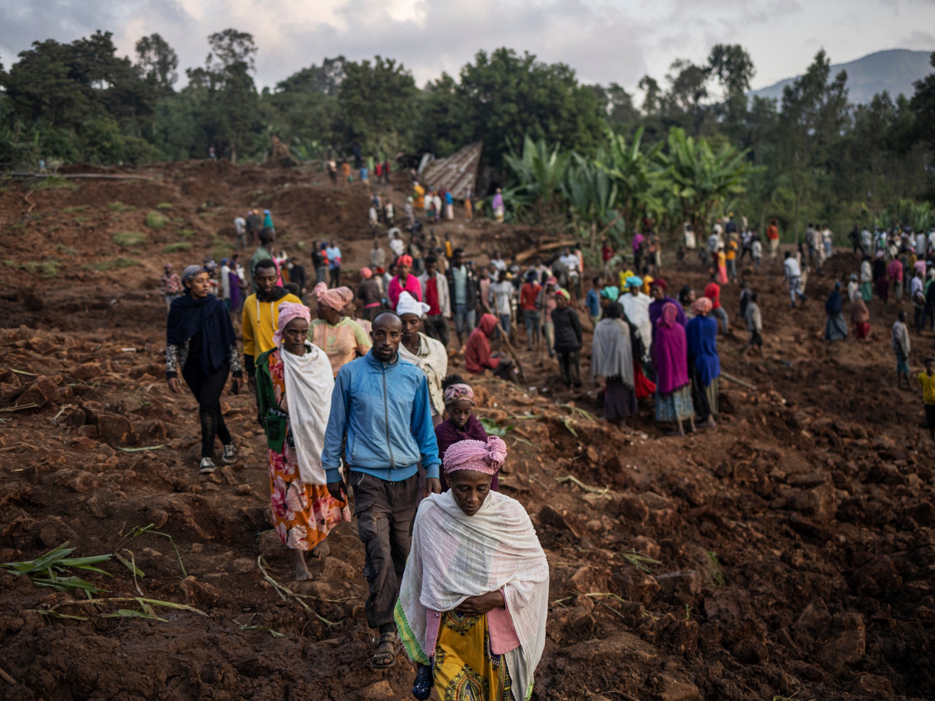 Search for hundreds missing after deadly landslides in Ethiopia