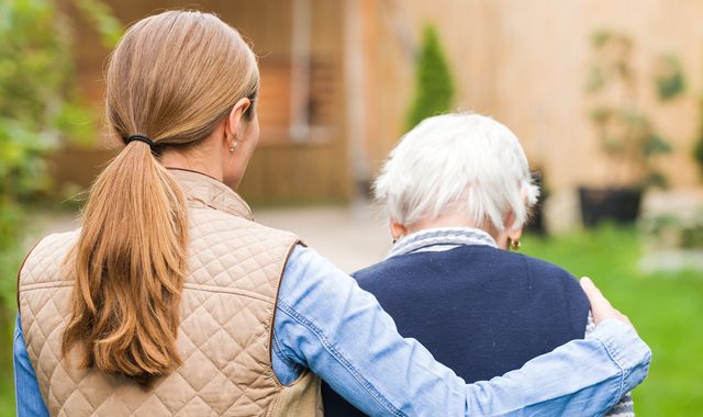 Shingles vaccine on NHS could significantly delay onset of dementia, study suggests