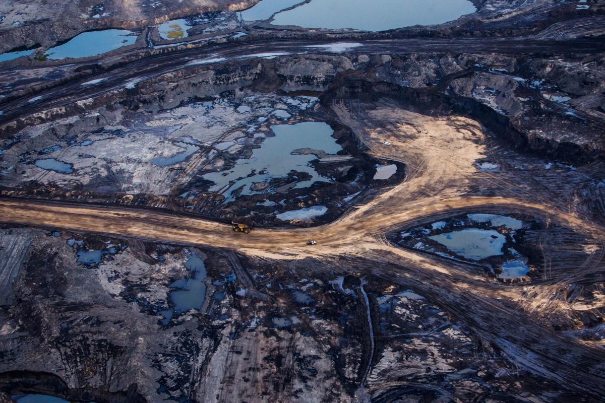 Strathcona Plans .5 Billion Oil-Sands Carbon-Capture Projects