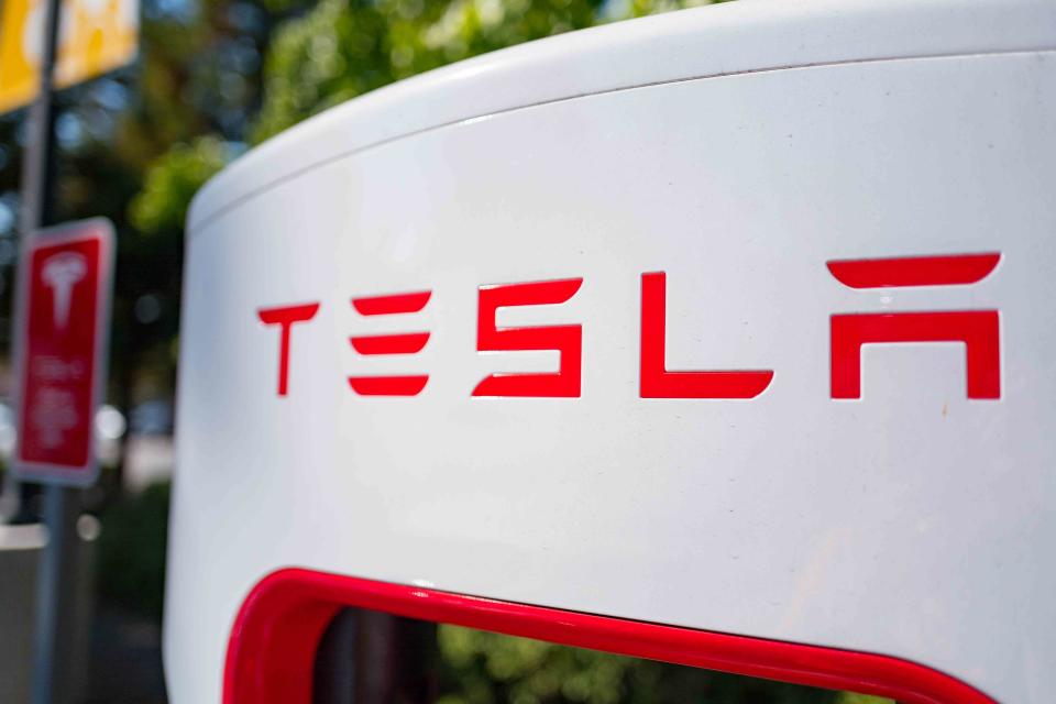 Tesla Stock Rises for 11th Straight Session as Goldman Lifts Price Target