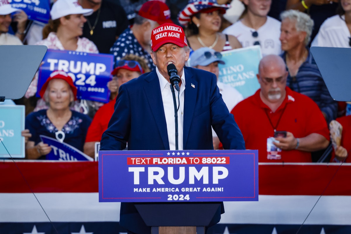 Watch: Trump Fumbles Repeatedly in Terrifying Speech at Florida Rally