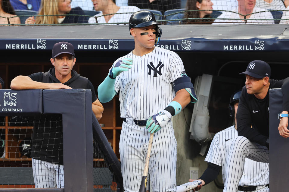 Yankees manager Aaron Boone shrugs off criticism from Aaron Judge’s personal hitting coach