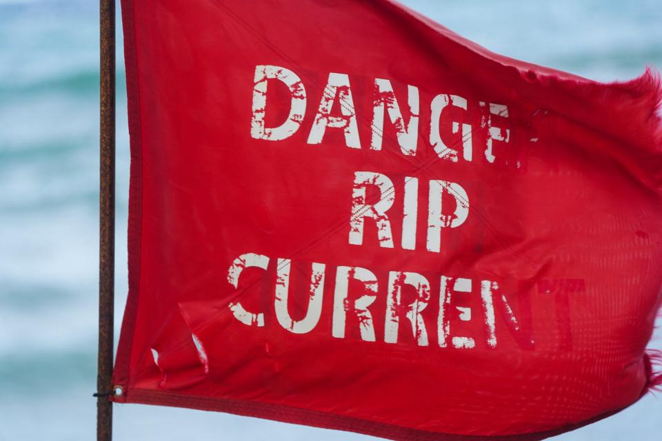 2 men drown in South Carolina as Hurricane Ernesto produces rip currents along East Coast