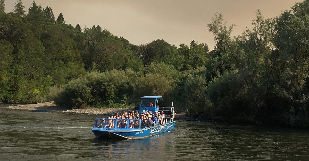 5 injured after Hellgate jetboat collides with private boat on Oregon’s Rogue River