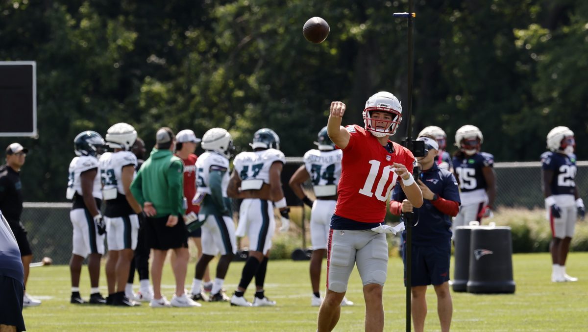 Bedard: Pats offense an ‘absolute trainwreck’ in joint practice with Eagles