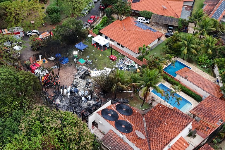 Brazilian authorities recover bodies, probe cause of deadly plane crash