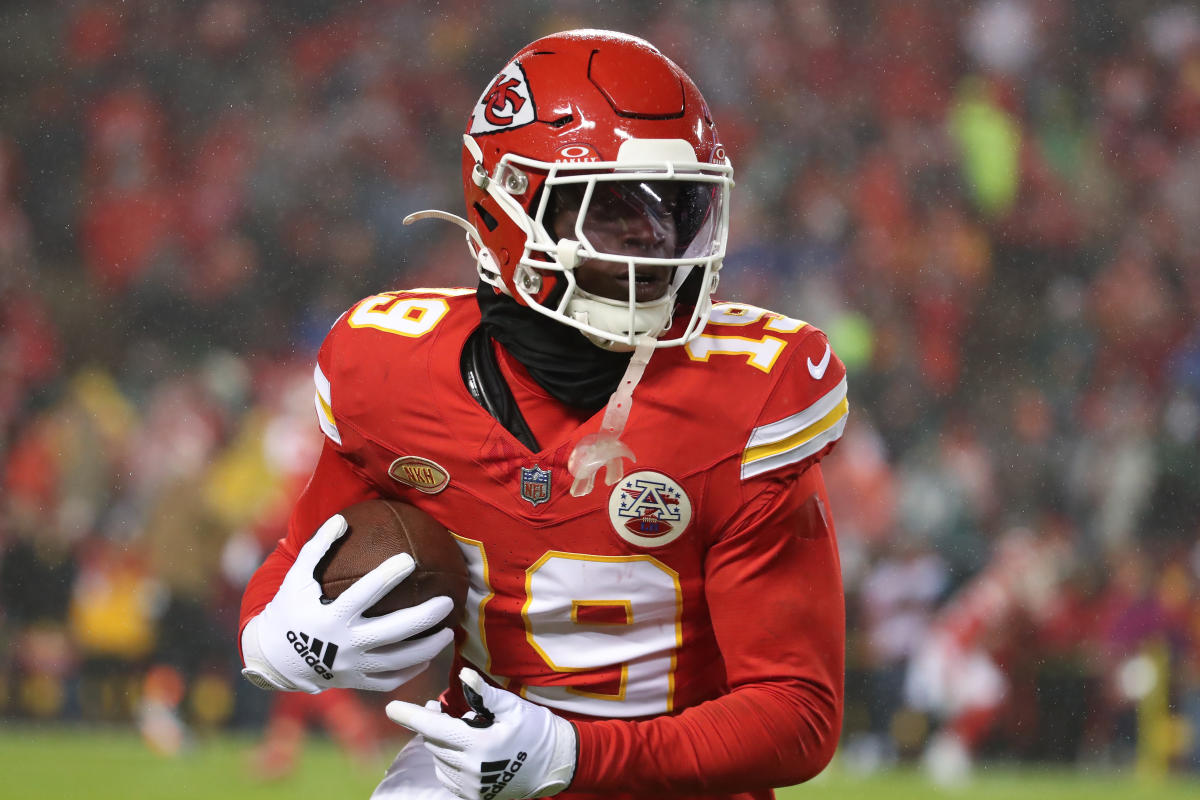 Chiefs have seen enough of Toney, will waive WR