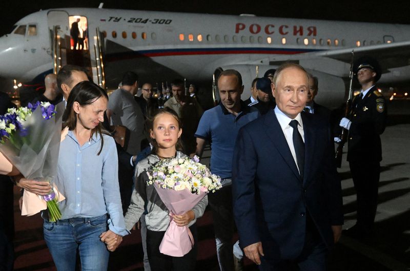 Children of freed sleeper agents learned they were Russians on the flight, Kremlin says