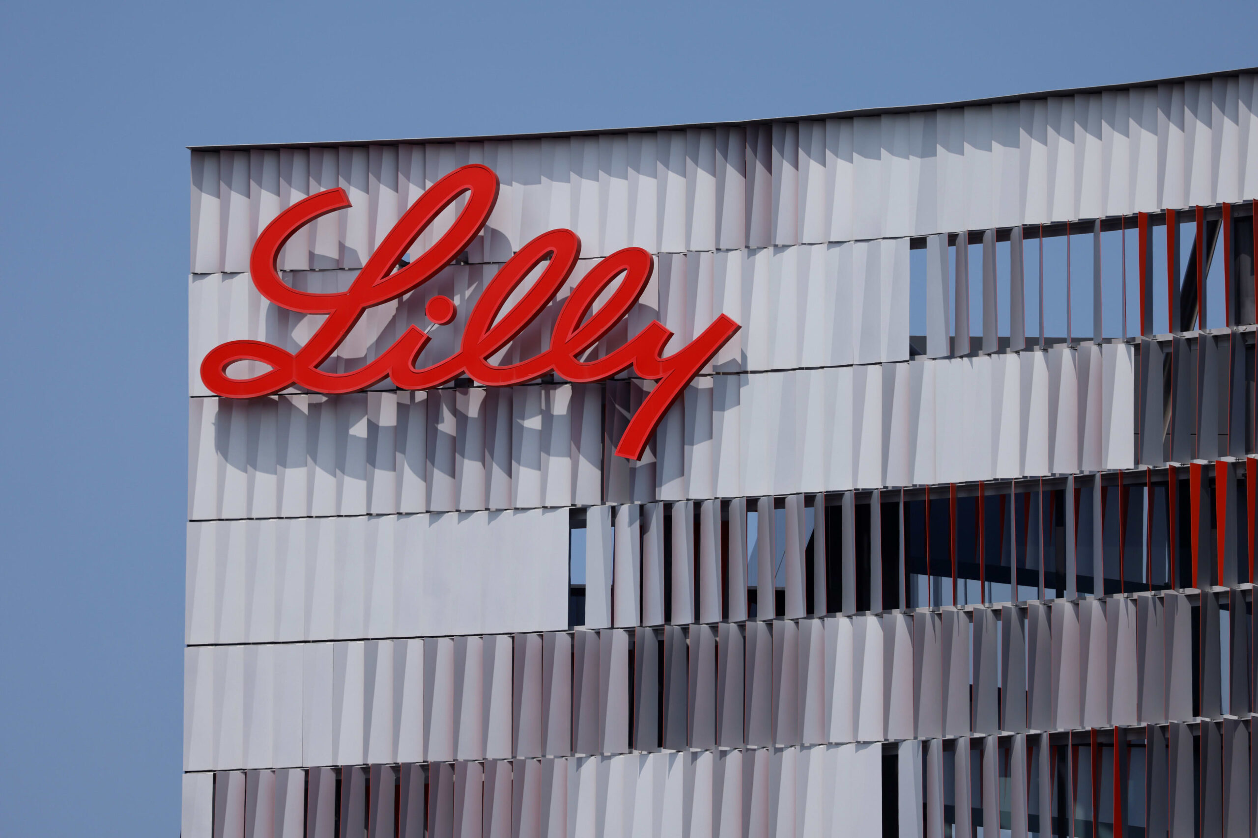 Eli Lilly blows past estimates, hikes guidance as Zepbound, Mounjaro sales soar