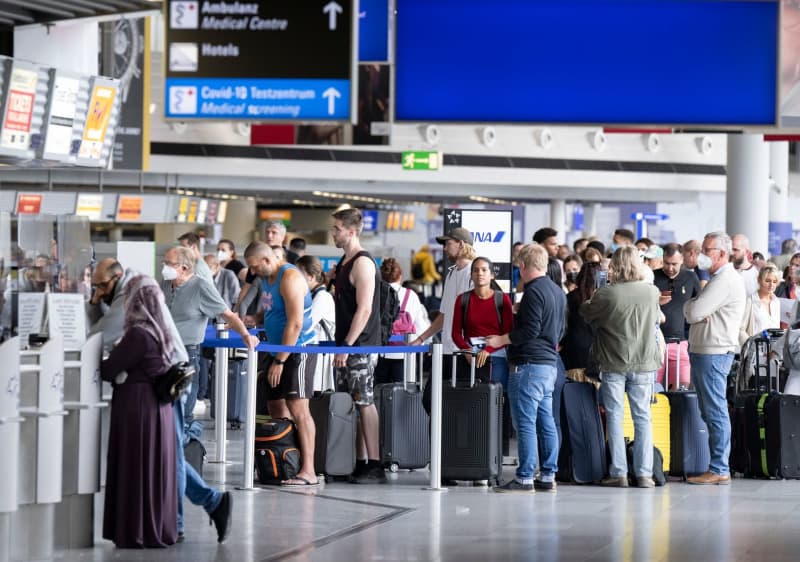 German airport passenger numbers climb over 10% in first half of year