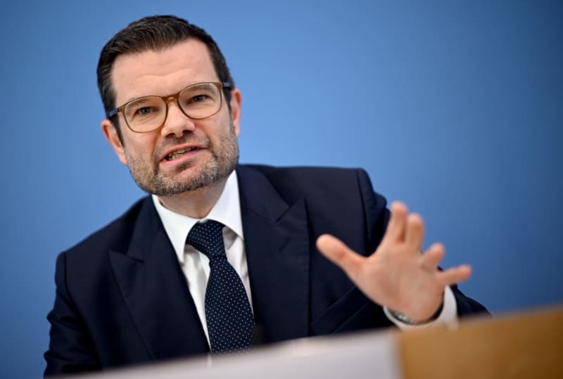 German justice minister warns against travel to Russia