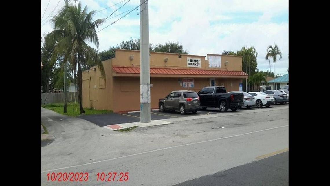 Inspectors found white mold on green vegetables and other problems at a Broward market