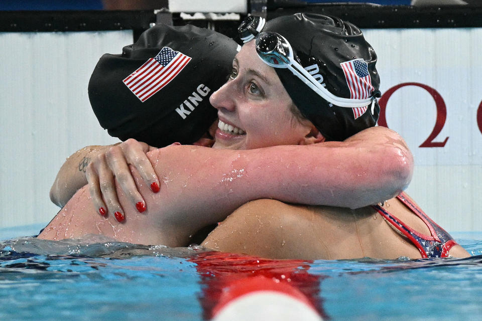 Kate Douglass, Team USA’s understated swimming star, wins gold in 200 breaststroke at 2024 Paris Olympics