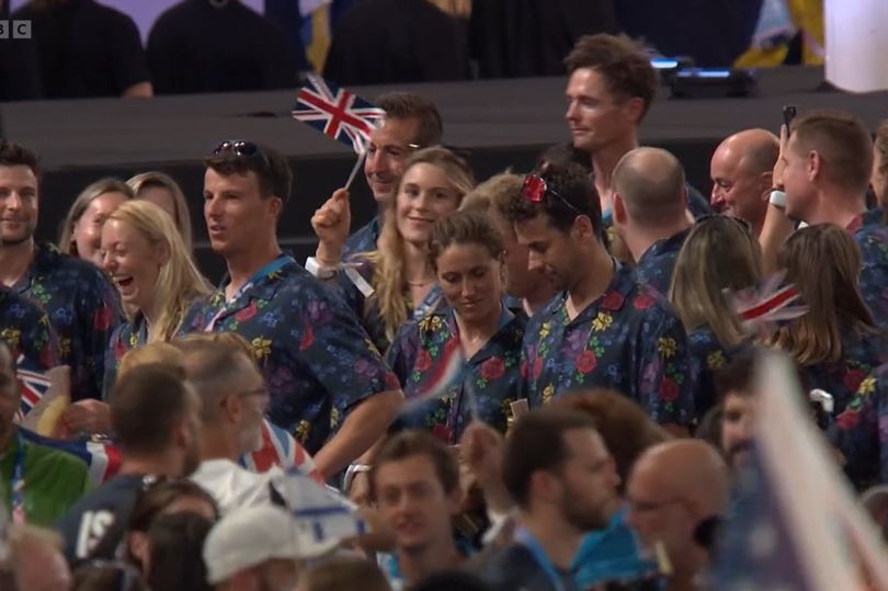 Olympic fans ask ‘why’ as they’re left confused by Team GB athletes’ at closing ceremony