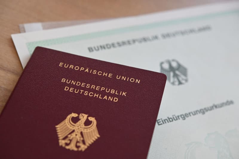 Rush to get German passports as new law makes dual citizenship easier