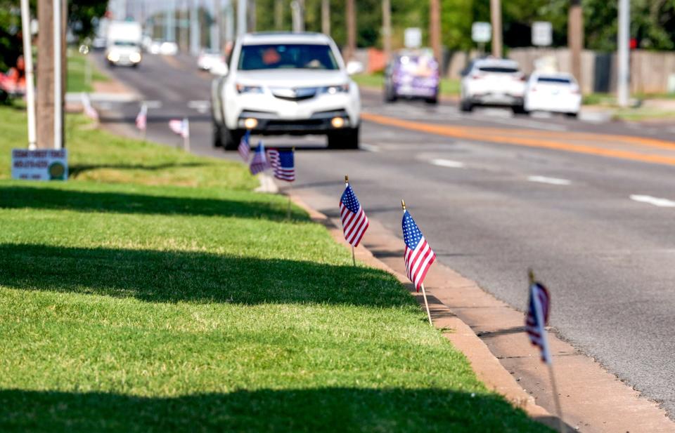 Ryan Walters, social media weigh in on Edmond North flag policy