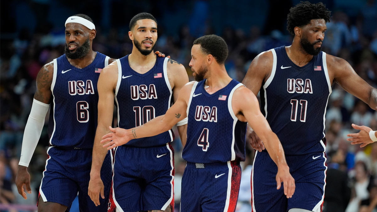 Steph maintains selfless attitude amid limited Team USA opportunities