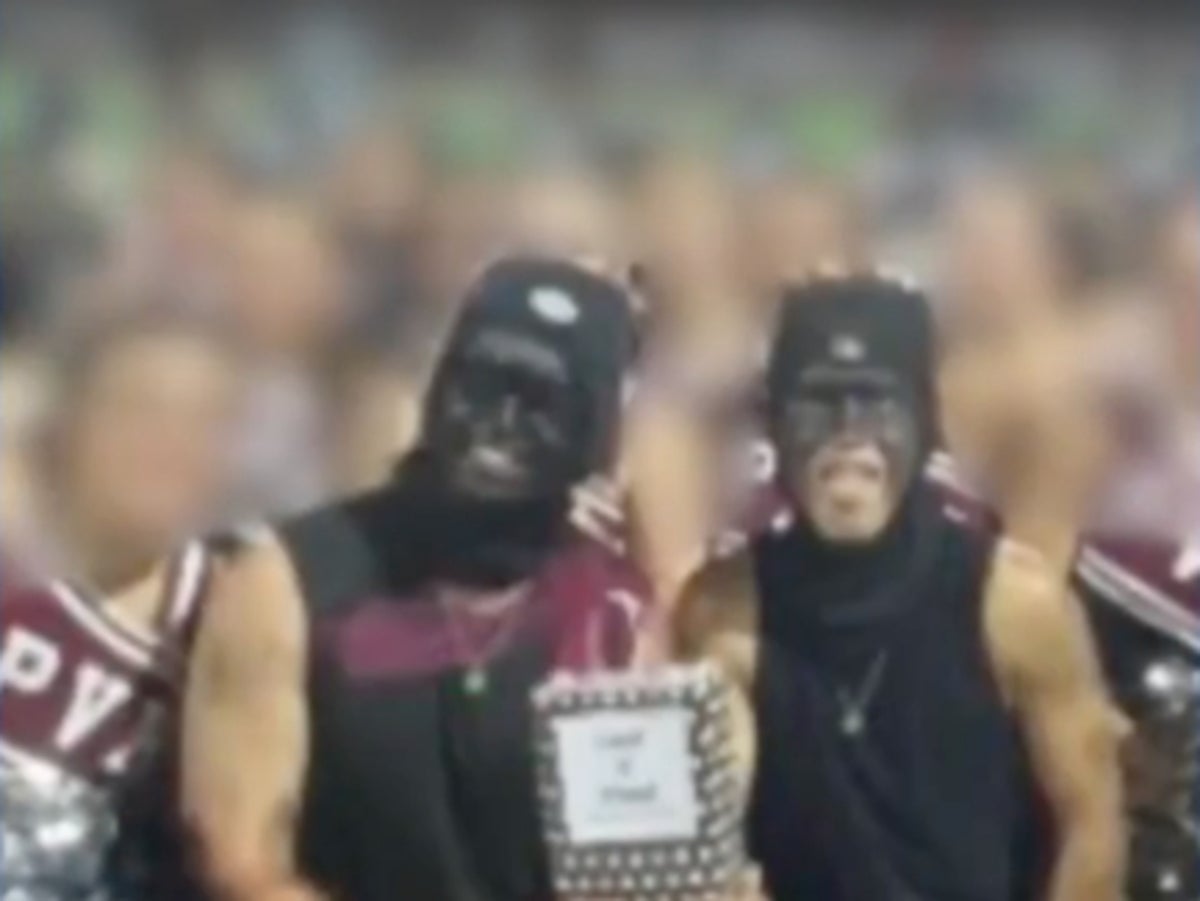 Students pictured wearing blackface at football game celebrated for school spirit as parents outraged