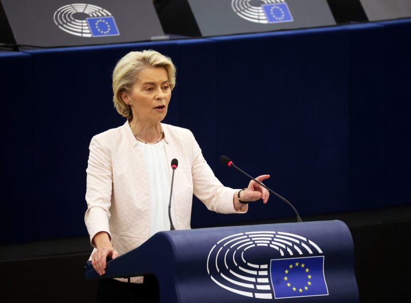 Von der Leyen: Ukraine ‘moving at incredible speed’ to join the EU