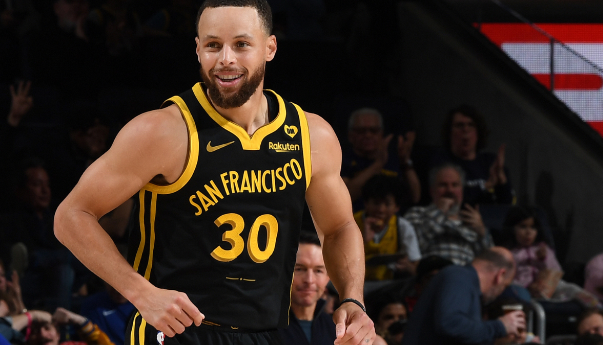 What message Steph’s extension sends to Warriors, per Windhorst