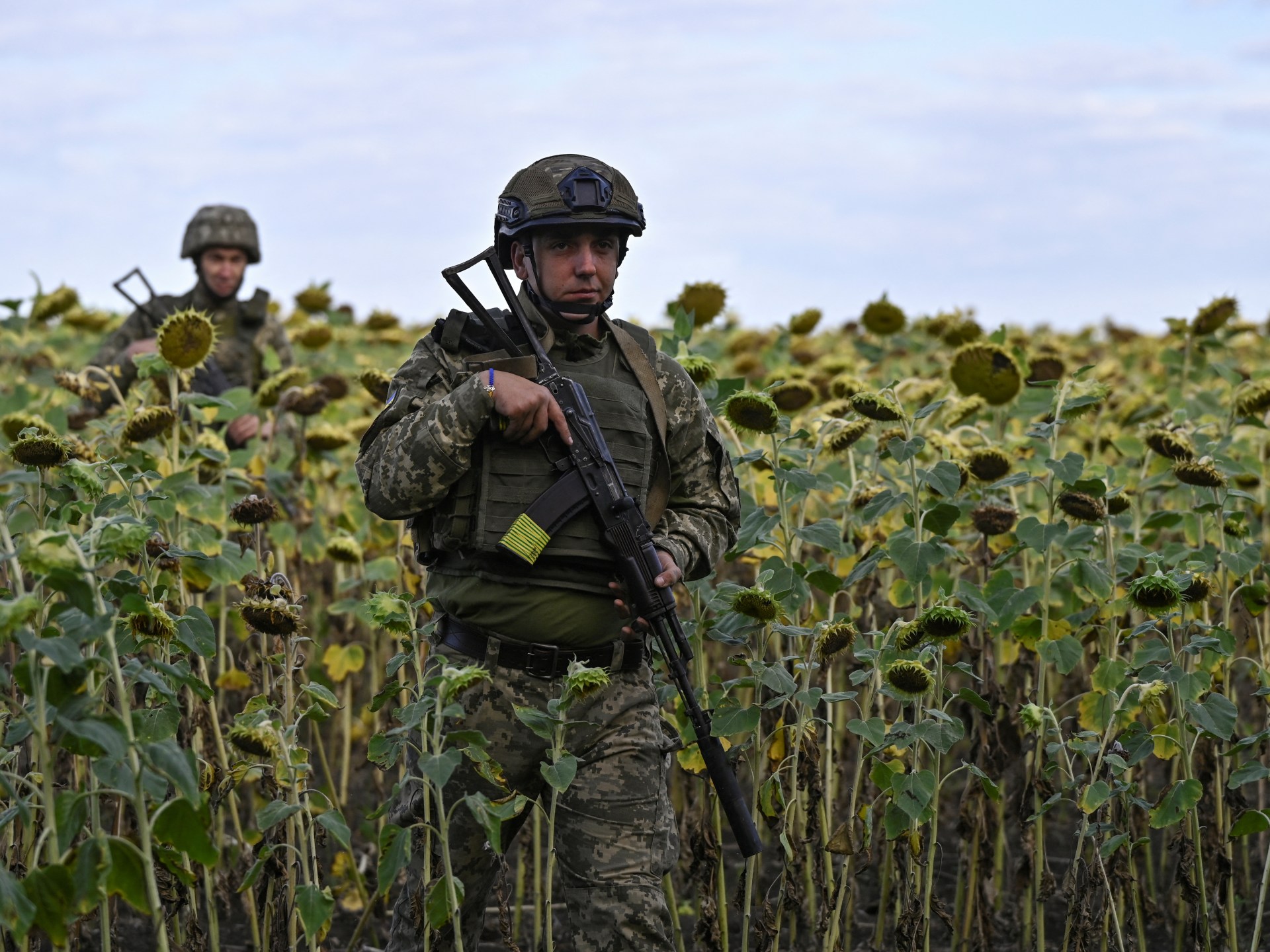 Zelenskyy says Ukrainian offensive advancing as Belgorod declares emergency