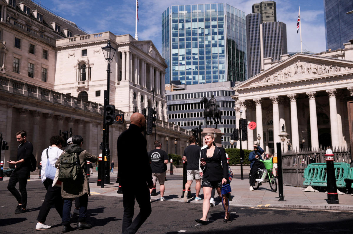 Bank of England bond sales could cost government almost £100bn by 2028