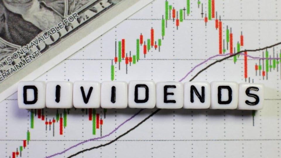 Dividend Investor Making 0,000 Shares His Portfolio: Top 12 Stocks and ETFs You Might Be Missing