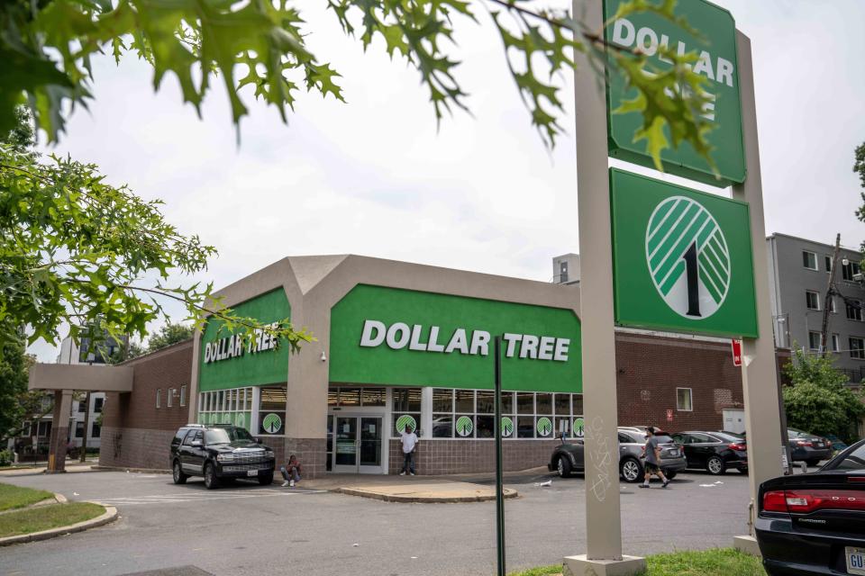 Dollar Tree Stock Tumbles as Outlook Lowered Due To ‘Immense Pressures’