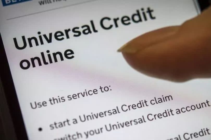 DWP spells out which benefit claimants will get ‘transitional element’ in Universal Credit move