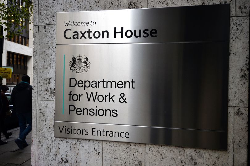 DWP Universal Credit change from today could see one million people ‘lose benefits’